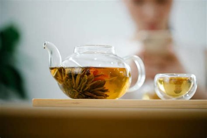 How do blooming teas work?