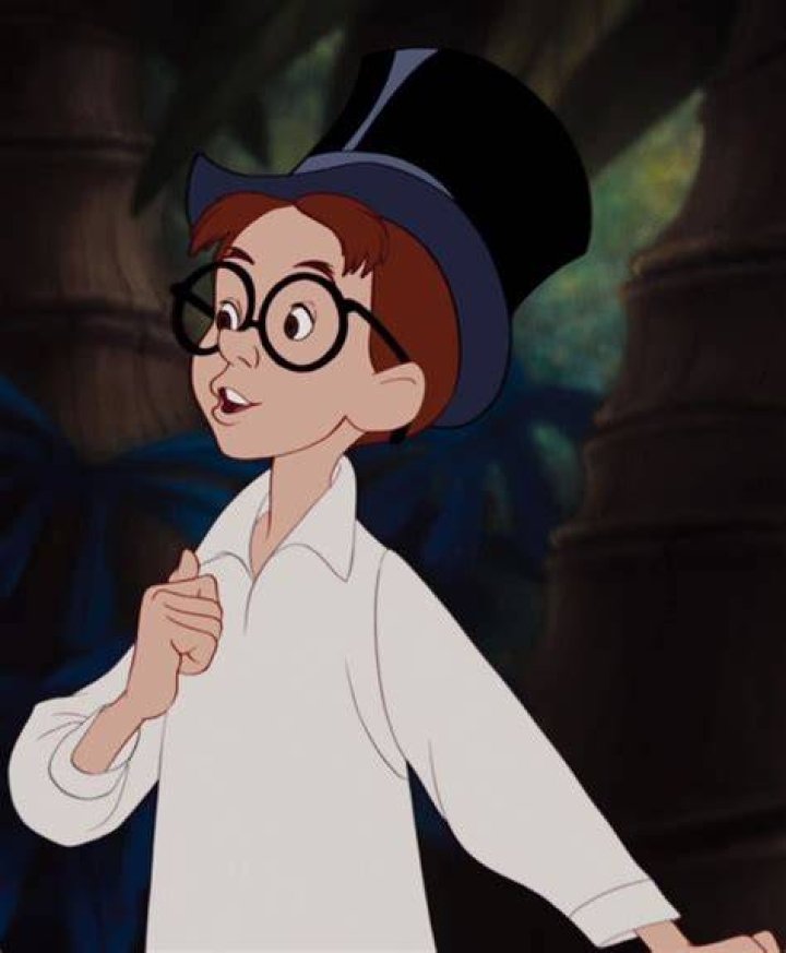 How old is John Darling in Peter Pan?