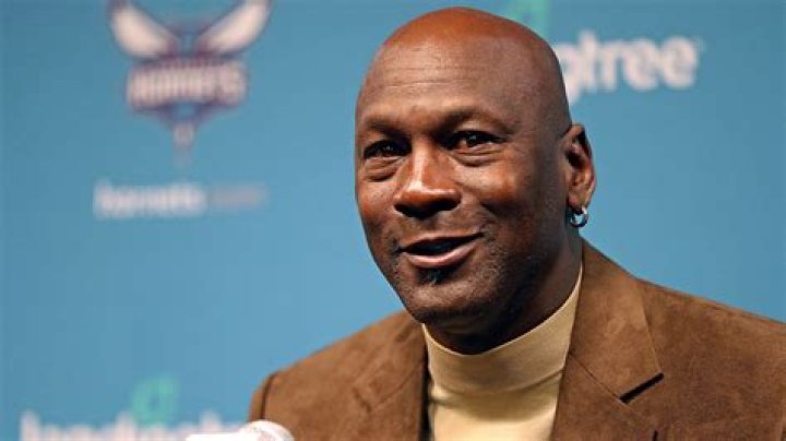 What NBA team does Jordan own?